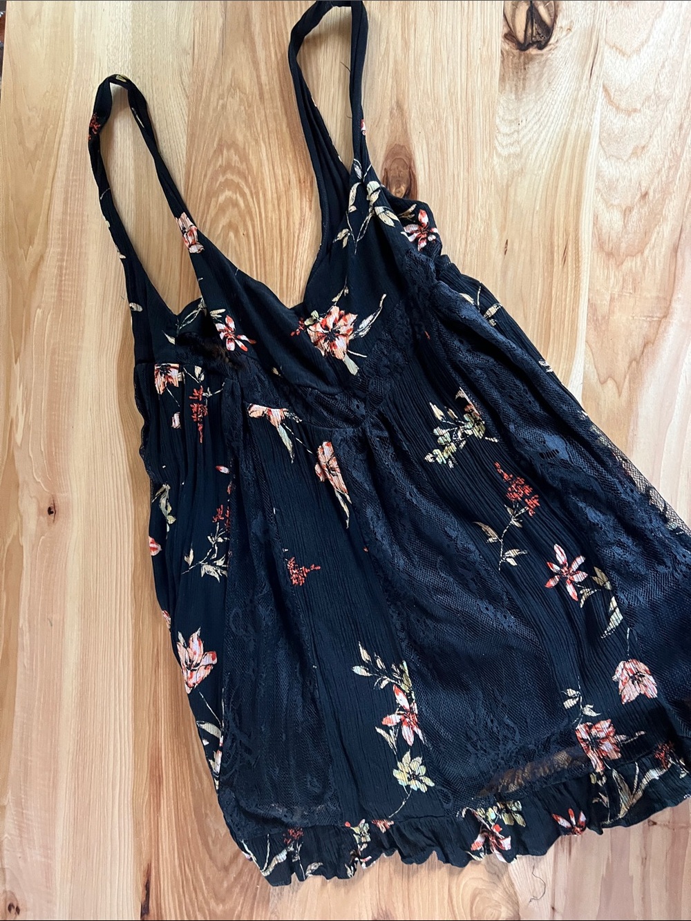 Tobi Black Floral Lace-Trim Mini Dress